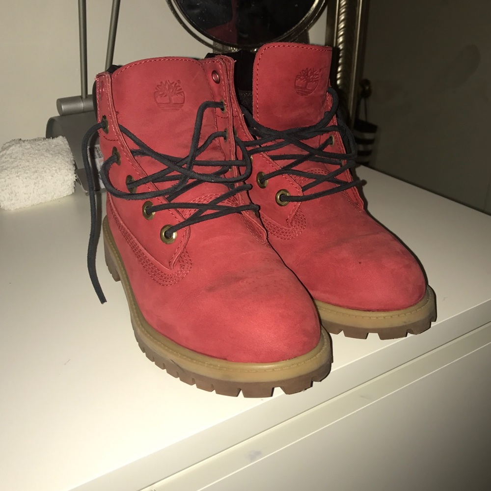 Red timberlands - Picture 2 of 6
